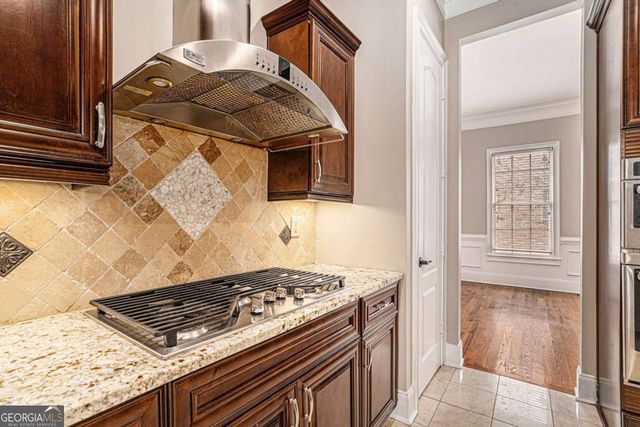 1035 Pearl Point, Atlanta, GA 30328