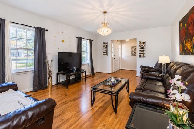 715 N Park St., Mullins, SC 29574