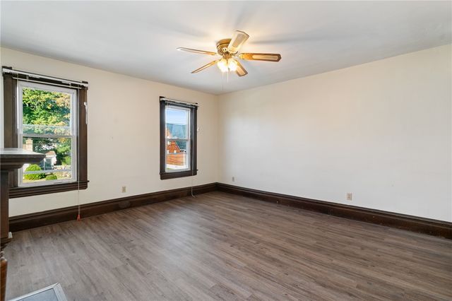 1809 Walnut St., Heidelberg, PA 15106