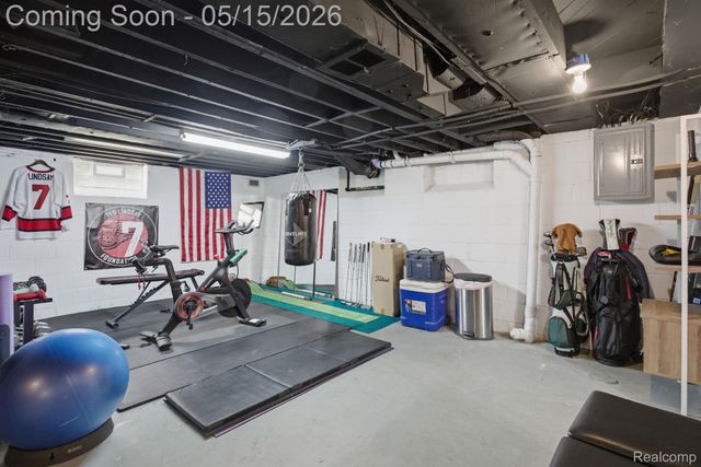 2705 Gardner Avenue, Berkley, MI 48072