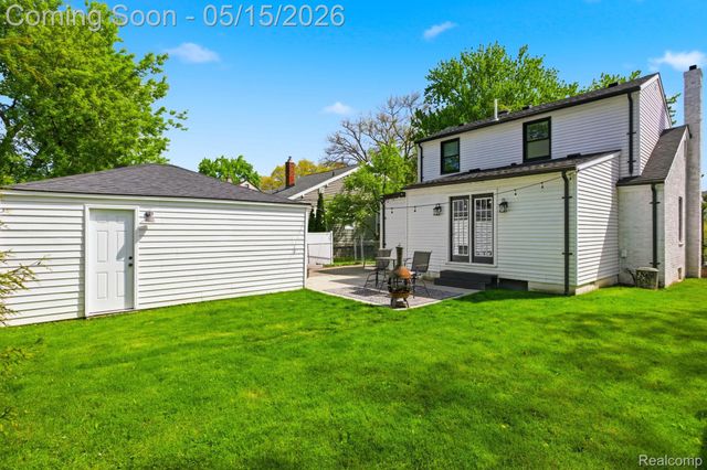 2705 Gardner Avenue, Berkley, MI 48072