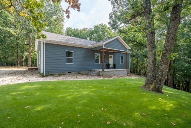 417 Market St, Waynesboro, TN 38485