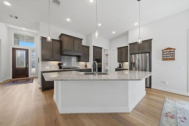 13226 James Terrace Lane, Houston, TX 77059