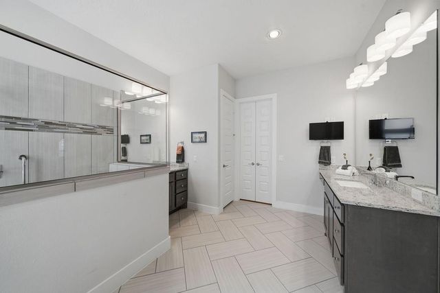 13226 James Terrace Lane, Houston, TX 77059