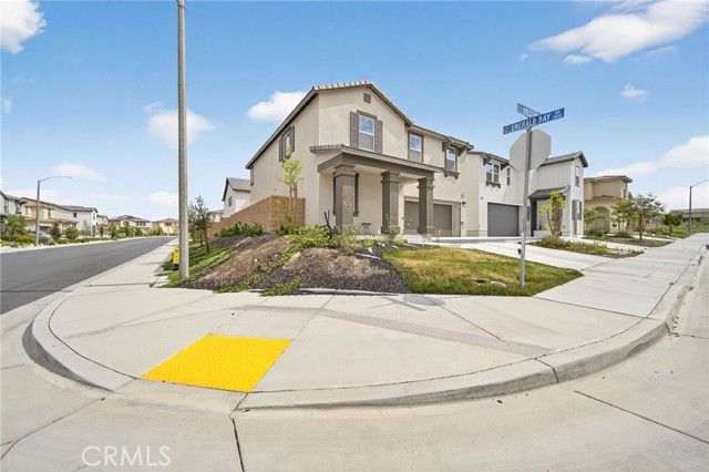 587 Holston, Rialto, CA 92377