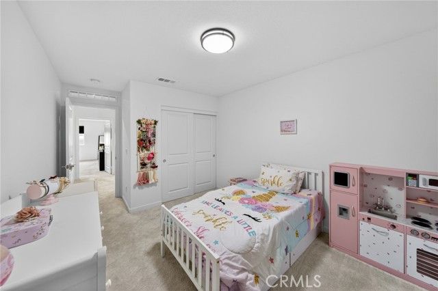 587 Holston, Rialto, CA 92377