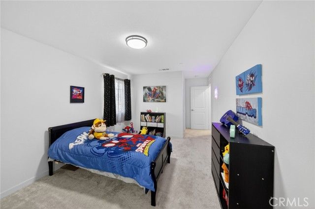 587 Holston, Rialto, CA 92377