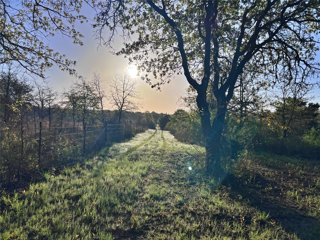 000 County Road 417, Muenster, TX 76252