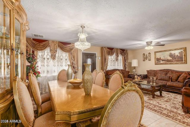 3121 W GREENWAY Road, Phoenix, AZ 85053