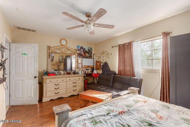 3121 W GREENWAY Road, Phoenix, AZ 85053