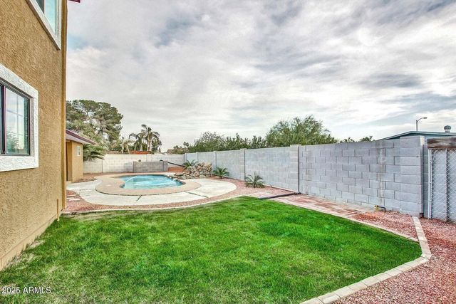 3121 W GREENWAY Road, Phoenix, AZ 85053