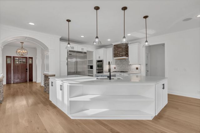 1118 Averwater Run, Murfreesboro, TN 37128