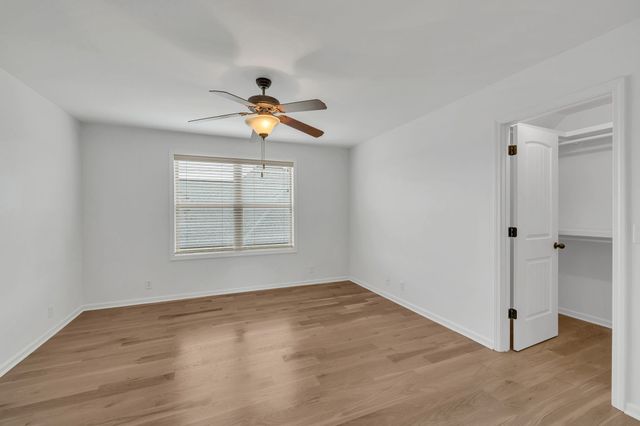 1118 Averwater Run, Murfreesboro, TN 37128