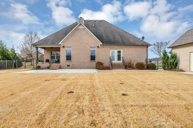 1118 Averwater Run, Murfreesboro, TN 37128