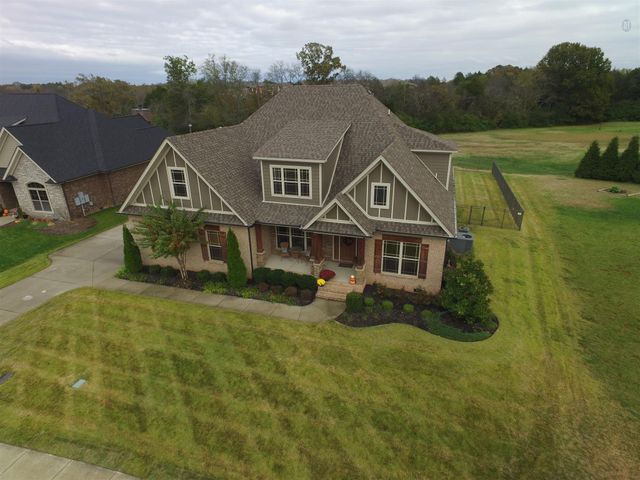 1118 Averwater Run, Murfreesboro, TN 37128