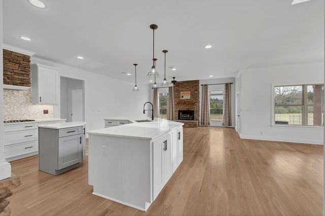 1118 Averwater Run, Murfreesboro, TN 37128