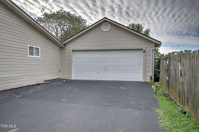 1835 Highland Street, Kingsport, TN 37664