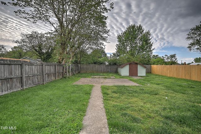 1835 Highland Street, Kingsport, TN 37664