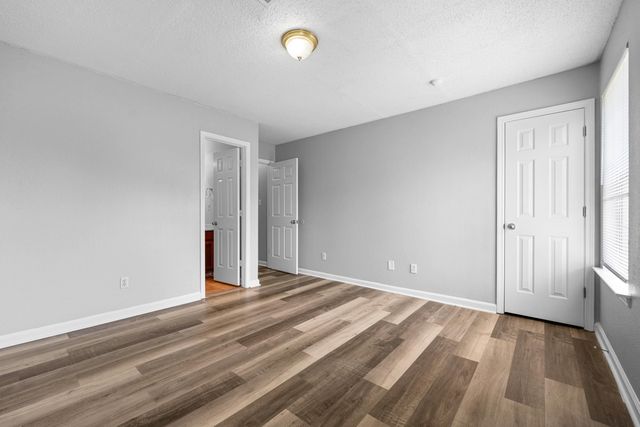 7981 MARSHA WOODS DR, Memphis, TN 38125