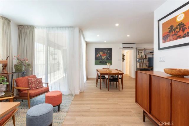 210 Grand 102, Long Beach, CA 90803