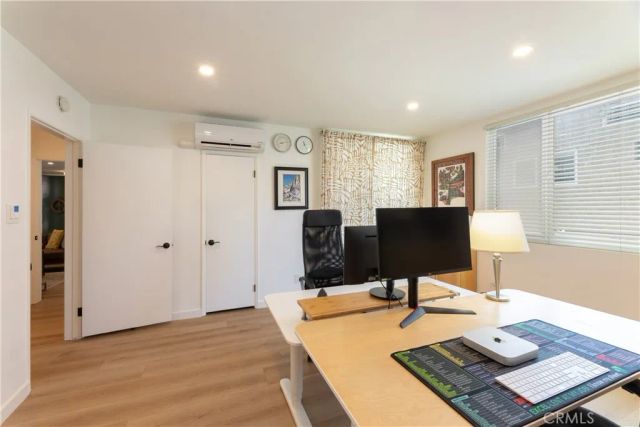 210 Grand 102, Long Beach, CA 90803