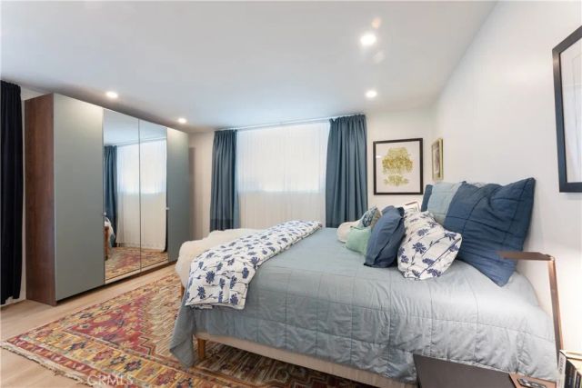 210 Grand 102, Long Beach, CA 90803