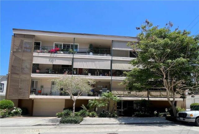 210 Grand 102, Long Beach, CA 90803