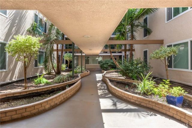 210 Grand 102, Long Beach, CA 90803