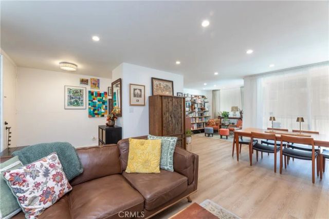 210 Grand 102, Long Beach, CA 90803