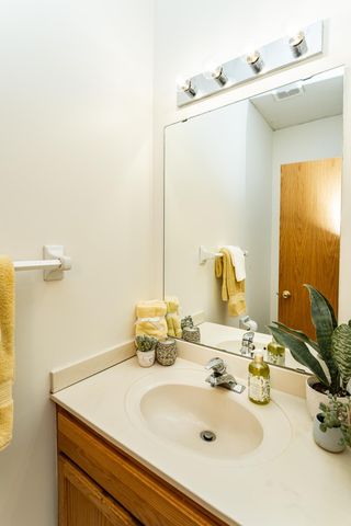 1988 Waterford Place SW, Rochester, MN 55902