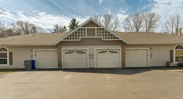 1988 Waterford Place SW, Rochester, MN 55902