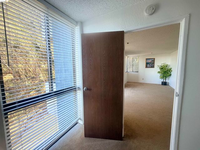 555 Pierce St 1021, Albany, CA 94706