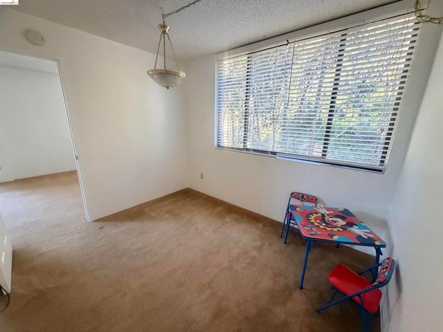 555 Pierce St 1021, Albany, CA 94706