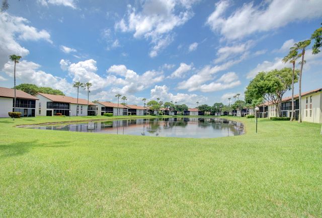 10039 Andrea Lane A, Boynton Beach, FL 33437