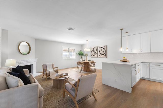 5878 Mission Center A, San Diego, CA 92123