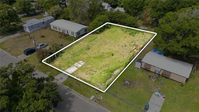 5013 DACCA DRIVE, Tampa, FL 33619