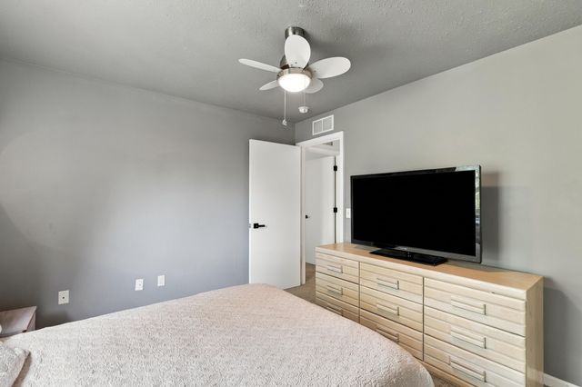 9634 Sawgrass Court 7, Van Buren Twp, MI 48111