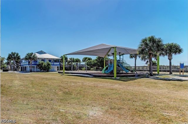 15427 Margo CIR, Port Charlotte, FL 33981