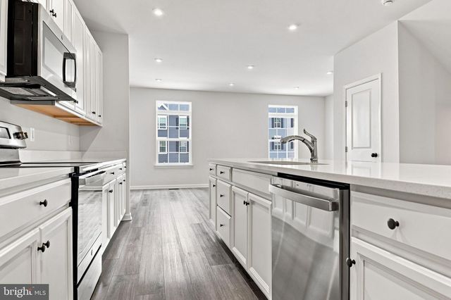 4522 DALE CREEK WAY, Woodbridge, VA 22193