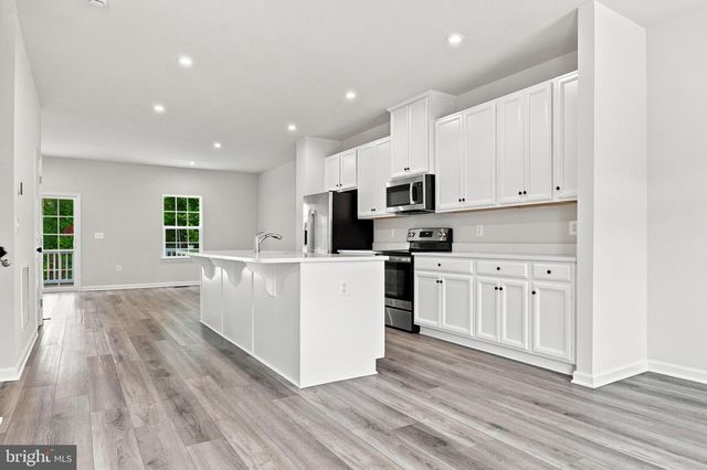 4522 DALE CREEK WAY, Woodbridge, VA 22193