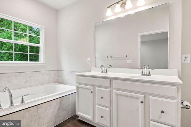 4522 DALE CREEK WAY, Woodbridge, VA 22193
