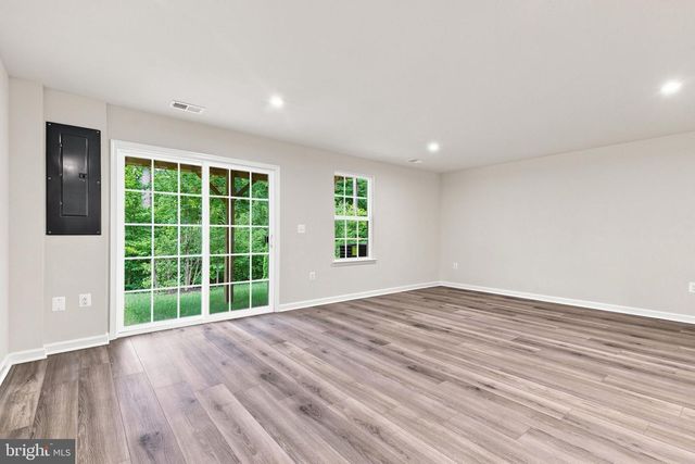 4522 DALE CREEK WAY, Woodbridge, VA 22193