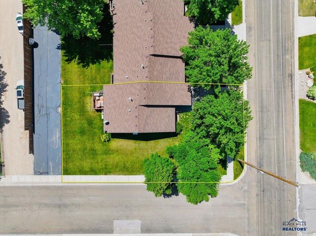 1700 FULTON, Sturgis, SD 57785