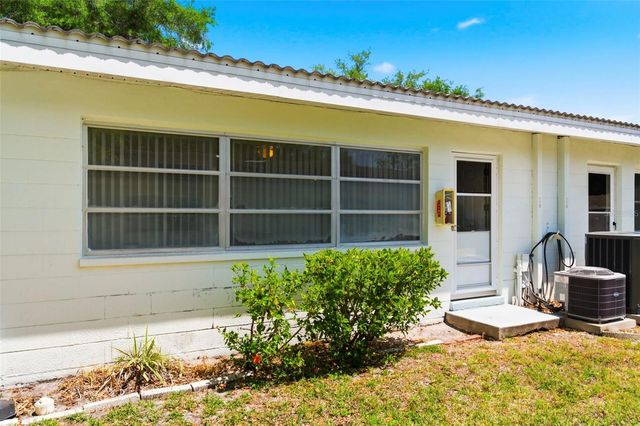 11200 102ND AVENUE 115, Seminole, FL 33778