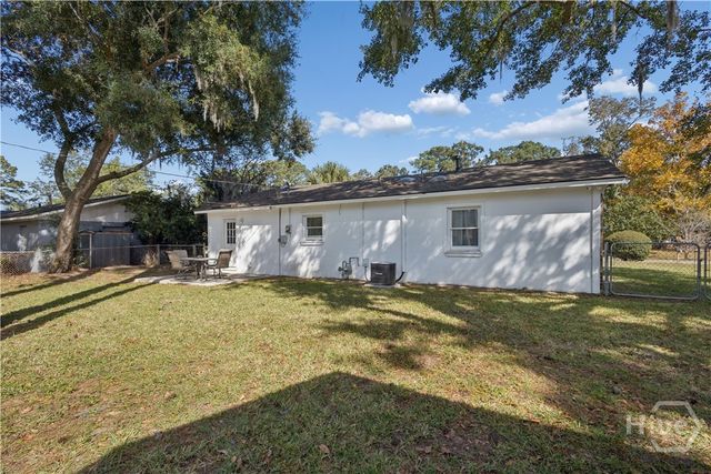 11 Ossabaw Road, Savannah, GA 31410