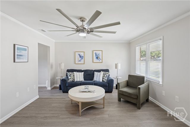 11 Ossabaw Road, Savannah, GA 31410