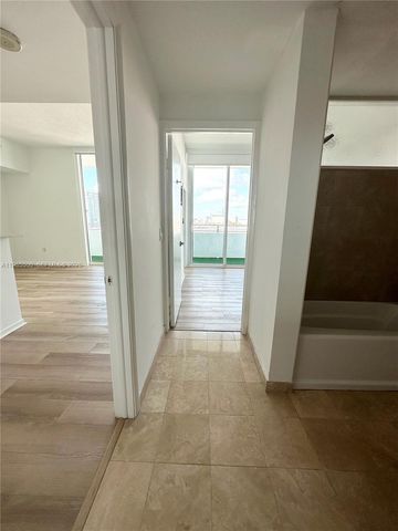 350 NE 24th St 712, Miami, FL 33137