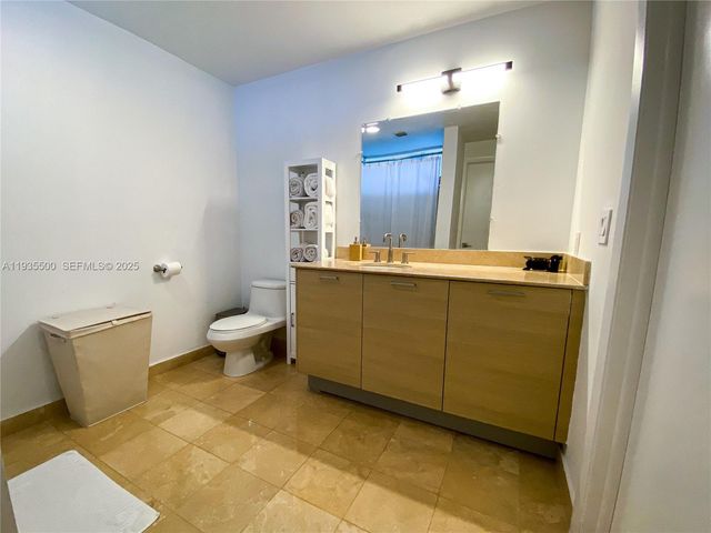 350 NE 24th St 712, Miami, FL 33137