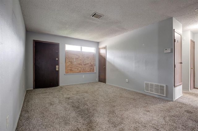 4709 S East Avenue, Oklahoma City, OK 73129