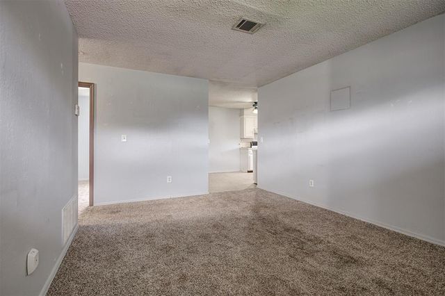 4709 S East Avenue, Oklahoma City, OK 73129